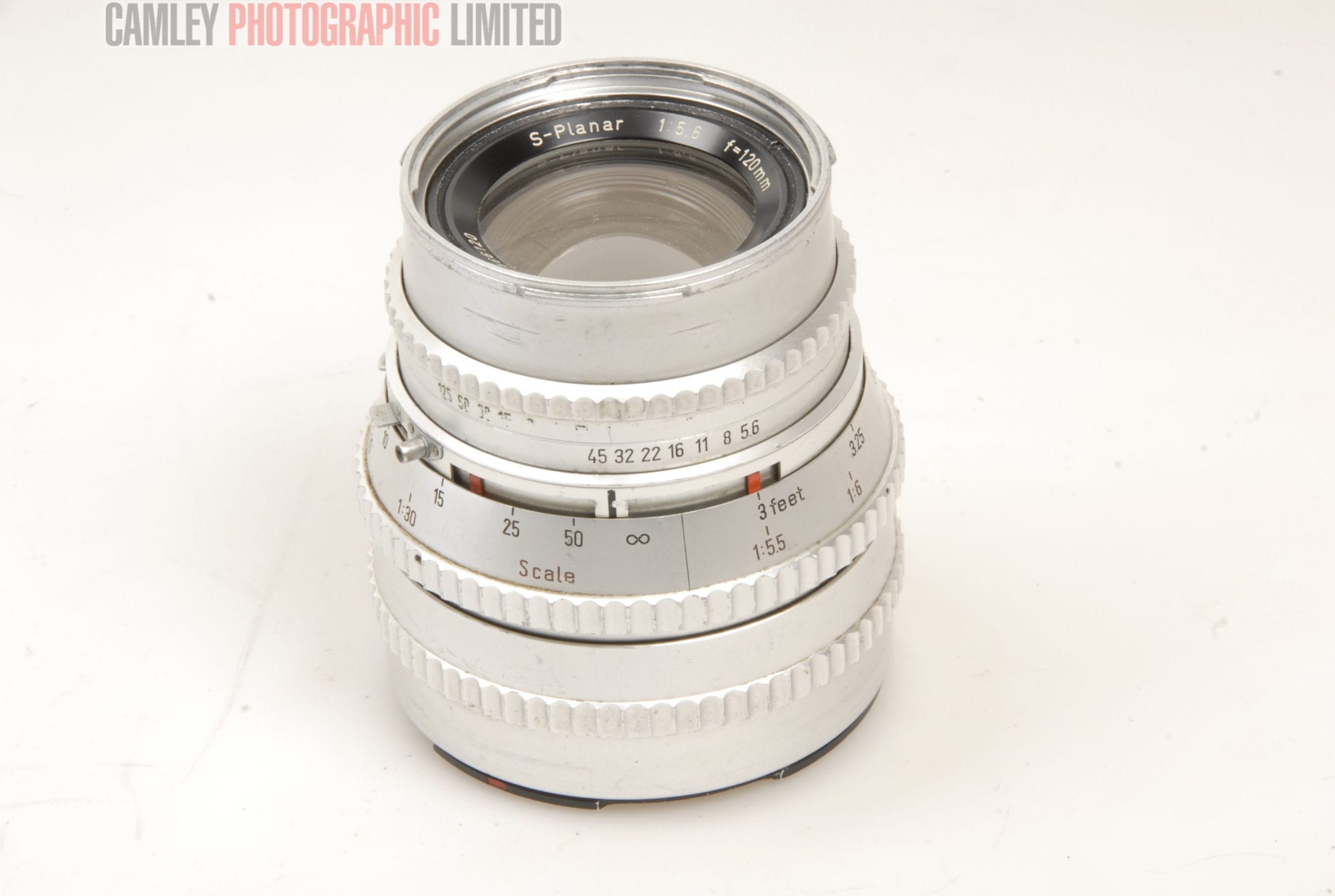 Hasselblad Carl-Zeiss S-Planar 5.6 / 120 mm T* - Clean Cameras | Markus Säuberli