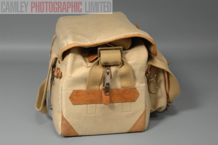 Fogg Camera Bag in Sand Leather and Canvas. Graded: EXC [#10064] - Image 4