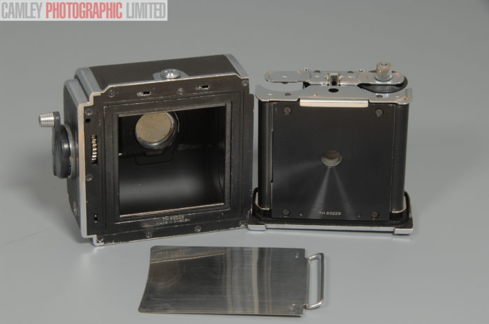 Hasselblad C12 back (1968) With Matched Insert (30015). Graded: EXC+ [#10048] - Image 4