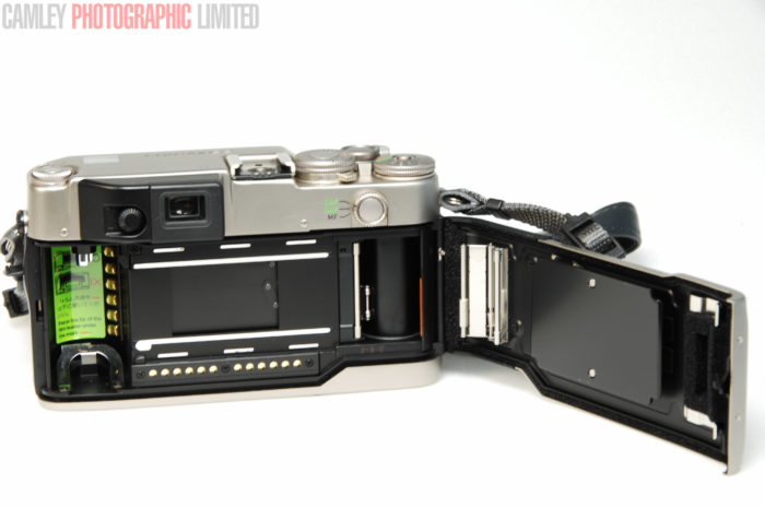Contax G2 Champagne Outfit w/ Flash & 28/35/45/90 Lenses. Graded: LN- [#8600] - Image 8