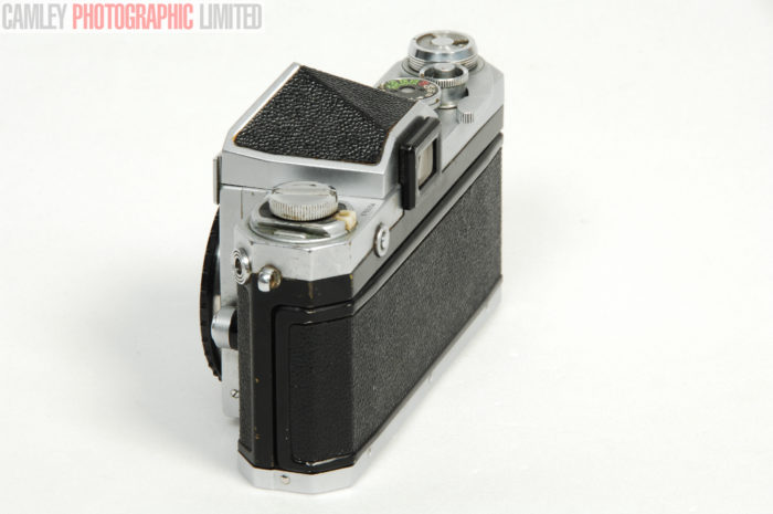 Nikon F Body in Chrome. 1966. Nippon Kogaku body cap. Graded: EXC+ [#9637] - Image 2