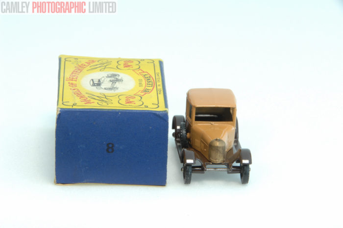 Yesteryer Morris Cowley Bullnose Issue 2. Type A box (Y8-1). Graded: LN- [#9783] - Image 3