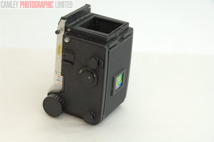 Mamiya C220. For repair. Missing focusing screen. Graded: AS-IS [#9700] - Image 4