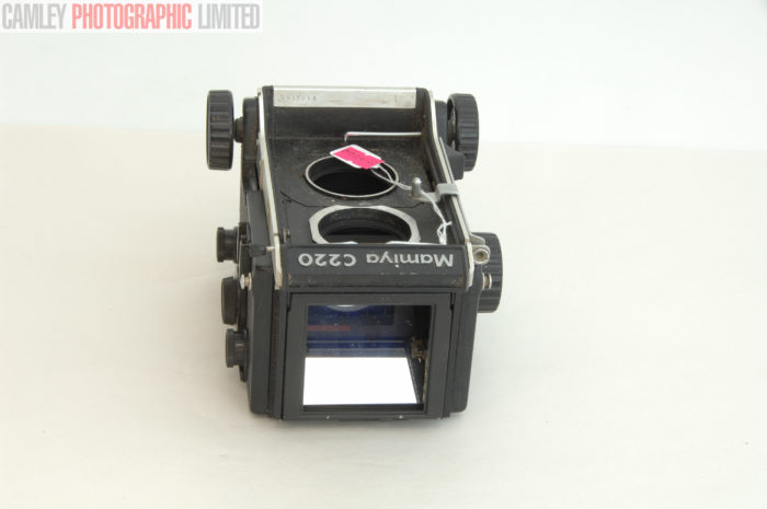 Mamiya C220. For repair. Missing focusing screen. Graded: AS-IS [#9700] - Image 5