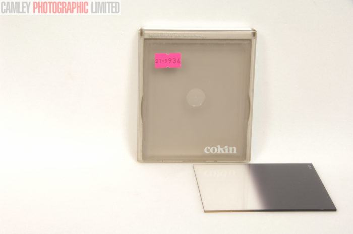 Cokin P127 M2 - Graduated Mauve Filter w/ Case (P127). Graded: EXC+ [#9936] - Image 3