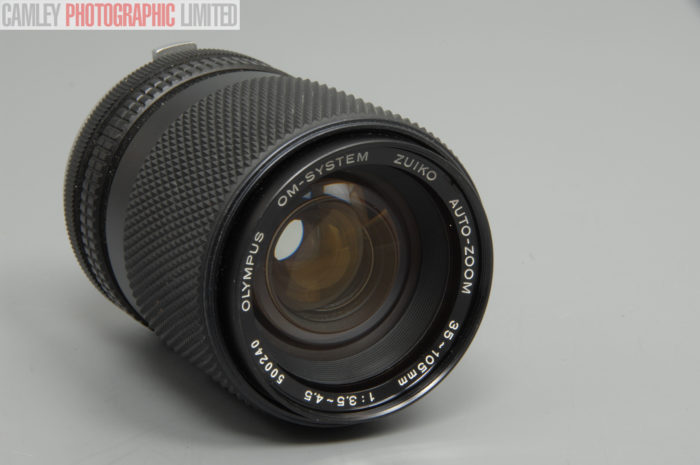 Olympus OM Auto Zoom 35-105mm f3.5-4.5 Lens and Pouch. Graded: EXC+ [#10530] - Image 3