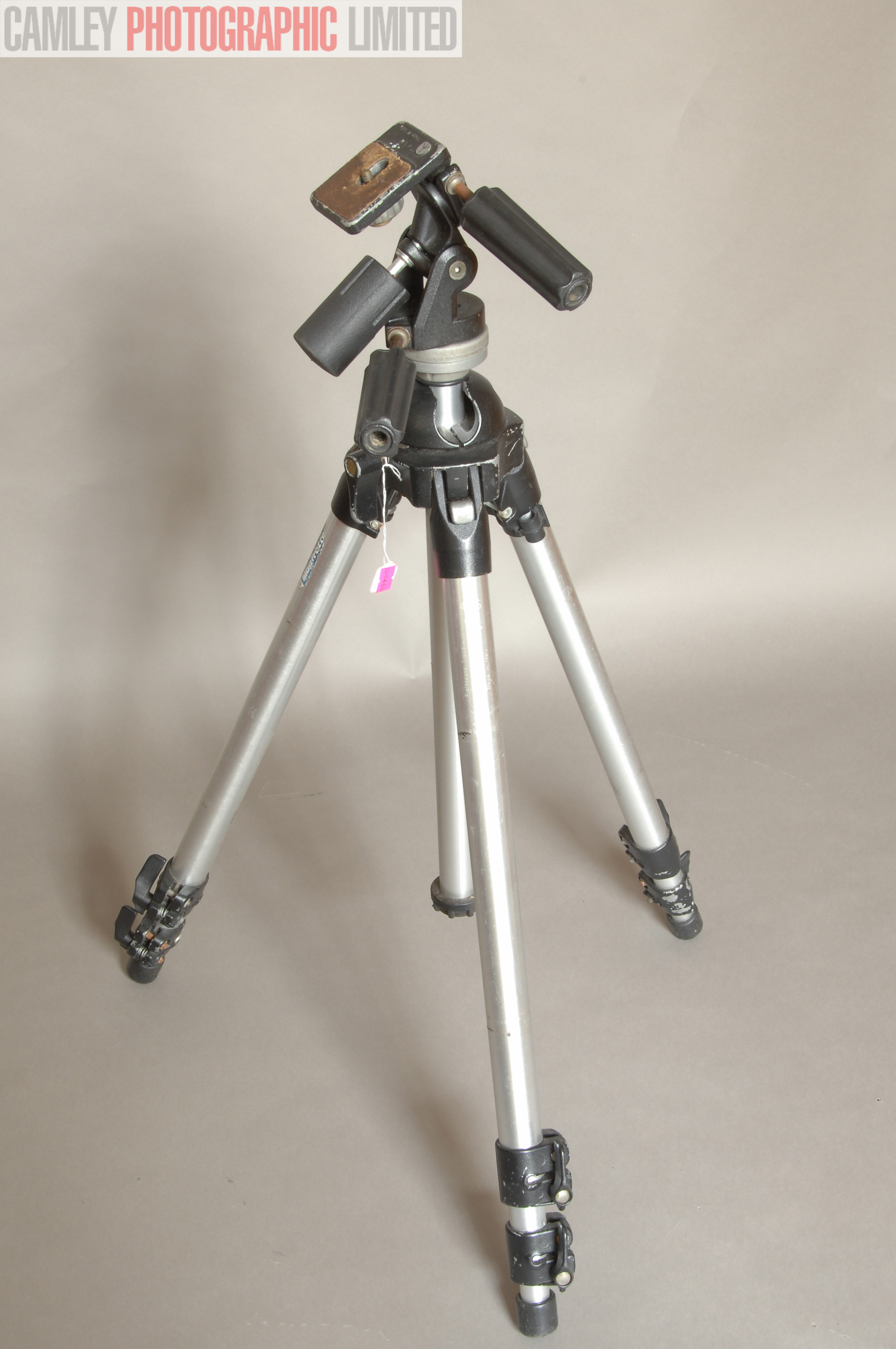 Manfrotto 455 Tripod w/ 141 3 Way Head (455). Graded: EXC- [#10666]