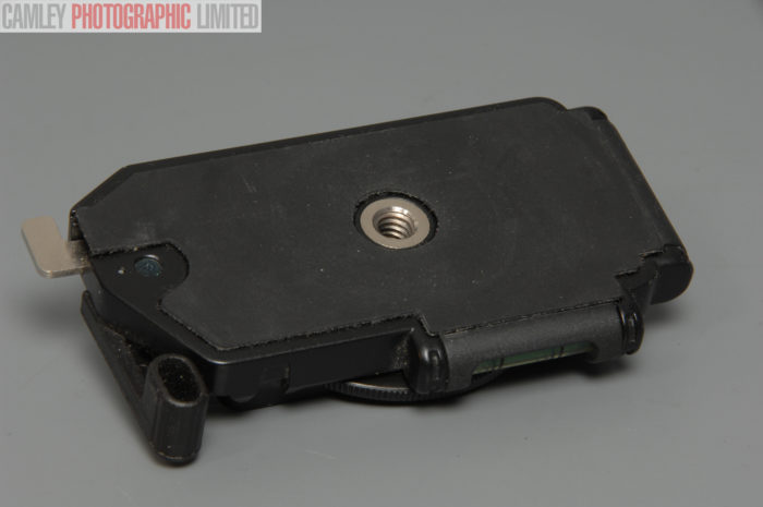Velbon Slik Quick Tripod Shoe DQ-S with Spirit Level. Graded: EXC+ [#10692] - Image 2