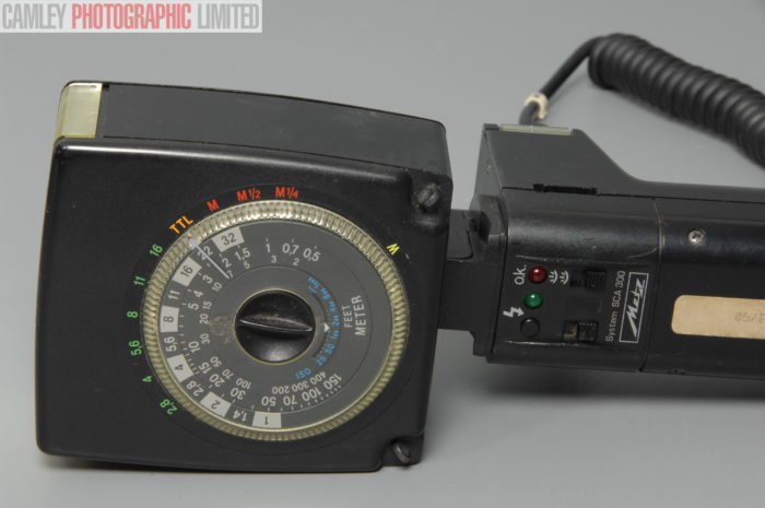 Metz Flash 45CL-4 w/ Quantum Charger For Hasselblad. Graded: AS-IS [#10857] - Image 4