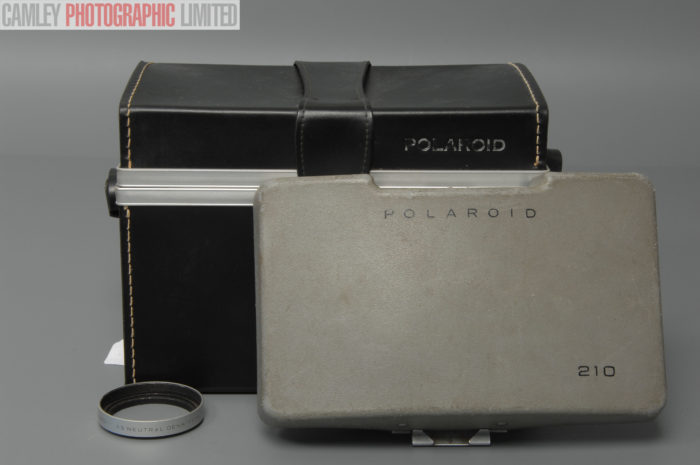 Vintage Polaroid Land Instant 4x5 Camera Model 180. Graded: AS-IS [#10860] - Image 8