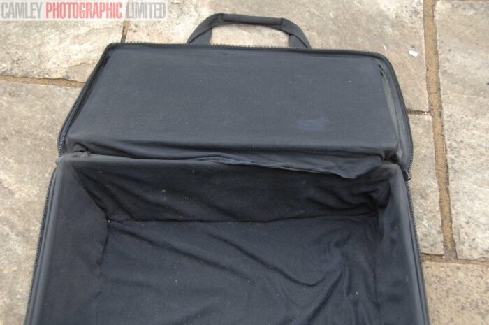 Lightwave Hard Case. Dimensions: 53 x 38 x 19cm. Graded: EXC- [#11073] - Image 5