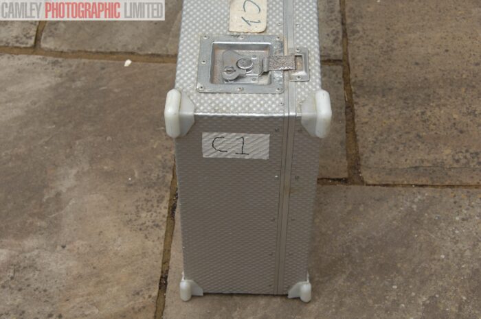 Original Metal Aluminium Flight Case. 62 x 43 x 20cm. Graded: EXC- [#11075] - Image 5