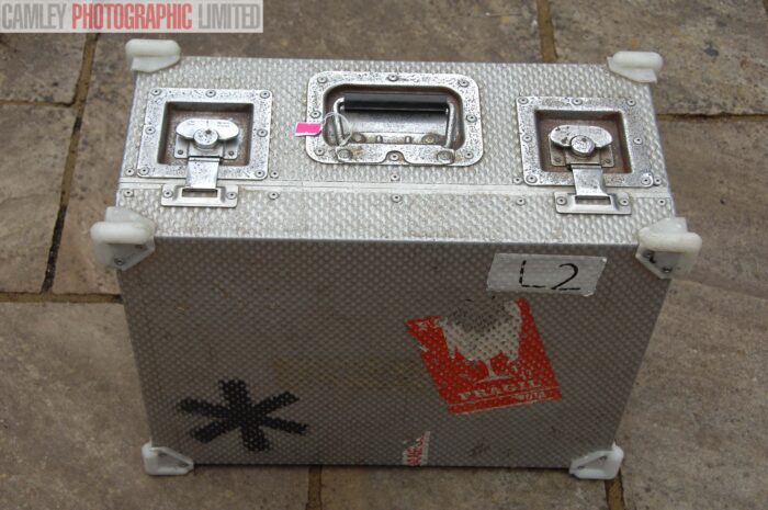Samcine Aluminium Flight Case. Dimenions: 49 x 38 x 23cm. Graded: EXC- [#11076] - Image 3