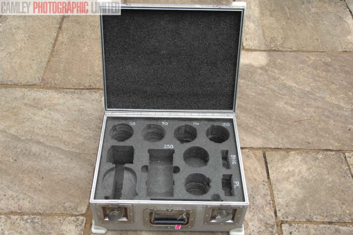Samcine Aluminium Flight Case. Dimenions: 49 x 38 x 23cm. Graded: EXC- [#11076] - Image 7