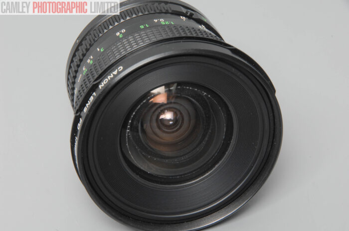 Canon FD 17mm f4 Ultra Wide Angle Lens with Caps. Graded: EXC+ [#11004] - Image 7