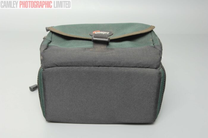 LowePro Nova 2 Padded Nylon Camera Bag for DSLR. Graded: EXC [#11069] - Image 6