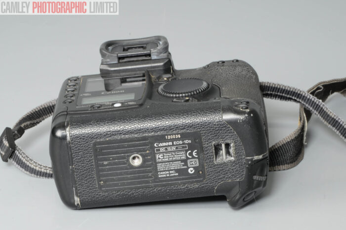 Canon EOS 1DS Body w/Charger & Battery 27916 Shutter Count. Graded: EXC [#11208] - Image 5