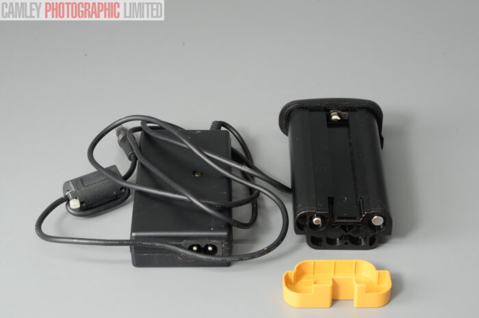 Canon 1D DC Coupler Kit DCK-E1 PA-V16 DC-E1 & PSU. Graded: EXC+ [#11207] - Image 2