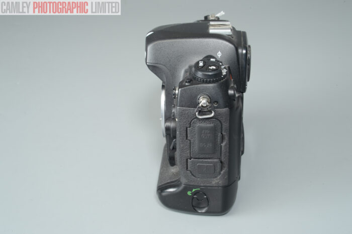 Nikon D2Xs 35mm Digital SLR Body. 55k Exposures. Graded: EXC+ [#11305] - Image 2
