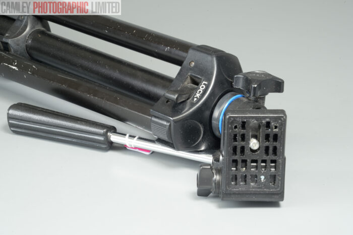 Velbon Tracer 302 Lightweight Tripod Video/Film Camera. Graded: EXC- [#11358] - Image 4