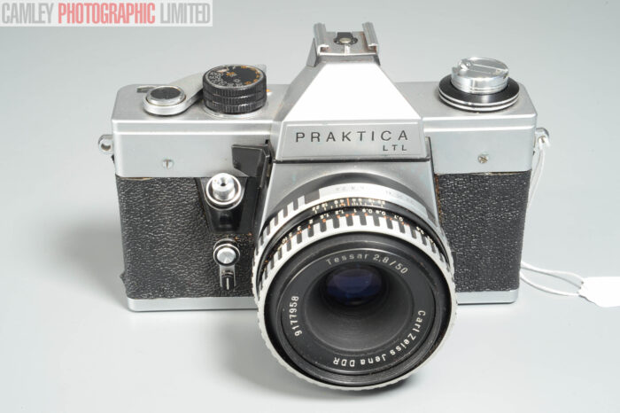 Praktica TTL w/ 50mm f2.8 Zeiss Tessar Not Fully Working. Graded: AS-IS [#11644] - Image 3