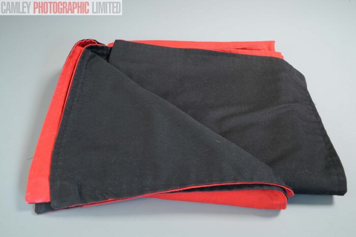 Red and Black Large Format Focusing Dark Cloth. Graded: EXC- [#11669] - Image 3
