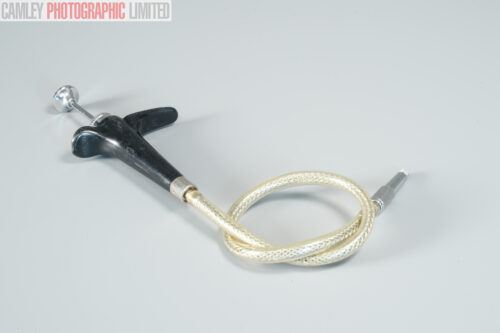 Short Vinyl/Plastic 23cm Camera Locking Cable Release. Graded: EXC+ [#11714]