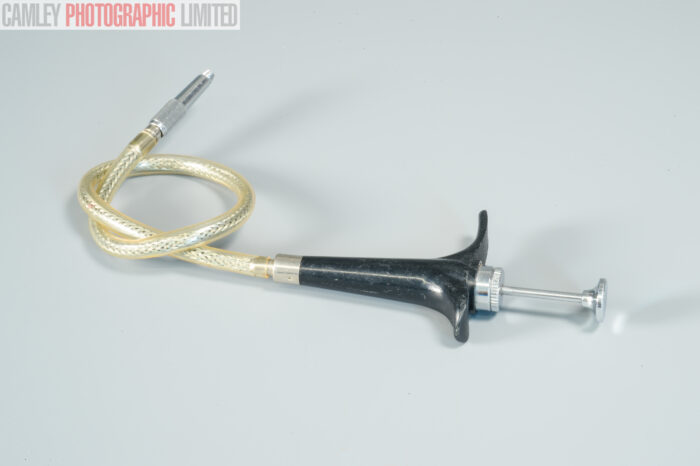 Short Vinyl/Plastic 23cm Camera Locking Cable Release. Graded: EXC+ [#11714] - Image 3