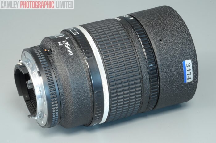 Nikon AF DC-Nikkor 135mm f2 Lens & Soft Pouch. Graded: EXC+ [#11829] - Image 3