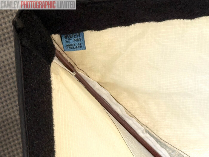 Very Large Wafer Bowens Studio Light Softbox w/Soft Case. Graded: EXC [#11861] - Image 8