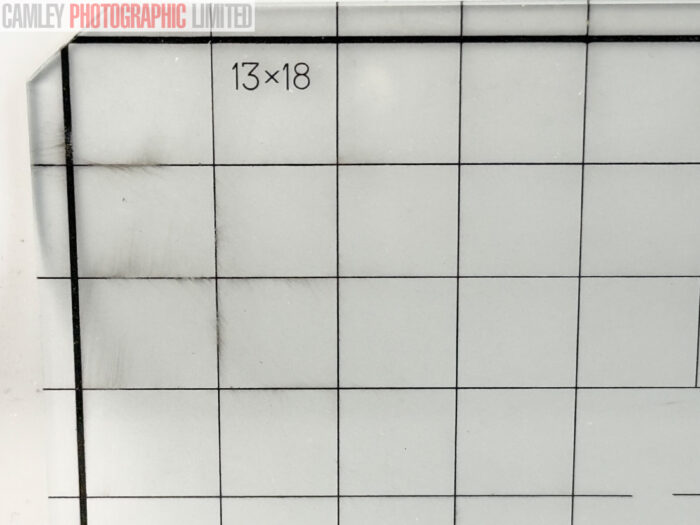 Sinar Large Format 5x7 Screen with Grid (536.37). Graded: EXC+ [#11744] - Image 3