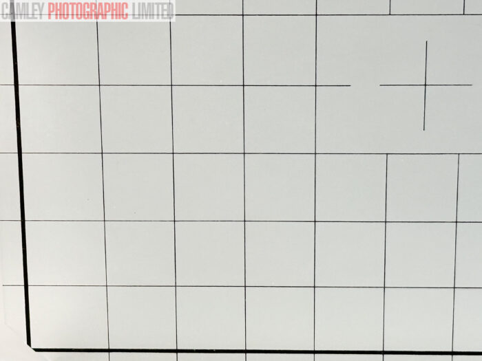 Sinar Large Format 5x7 Screen with Grid (536.37). Graded: EXC+ [#11744] - Image 11