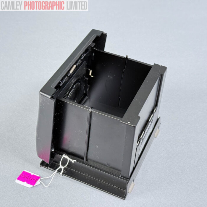 Fuji GX680 II Waist Level Finder Hood. Nice condition. Graded: EXC+ [#11950] - Image 4