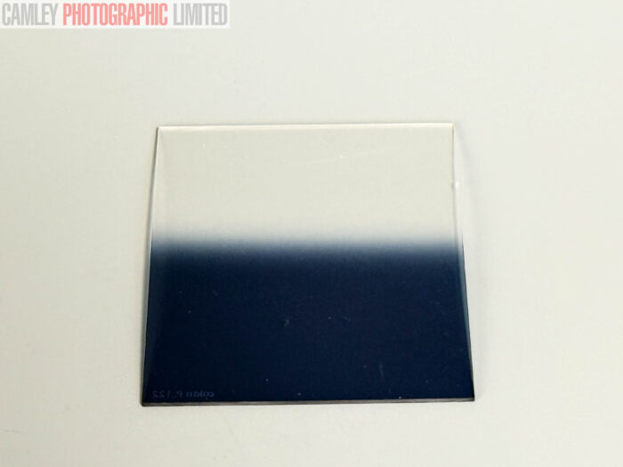 Cokin P122 B1 - Graduated Blue - Hard 1 2/3-stops (122). Graded: EXC+ [#20012] - Image 2