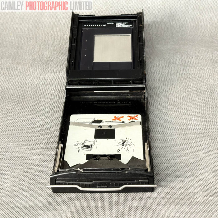 Hasselblad Polaroid 100 Back (takes Fuji FP100C) (30198). Graded: EXC- [#20071] - Image 4